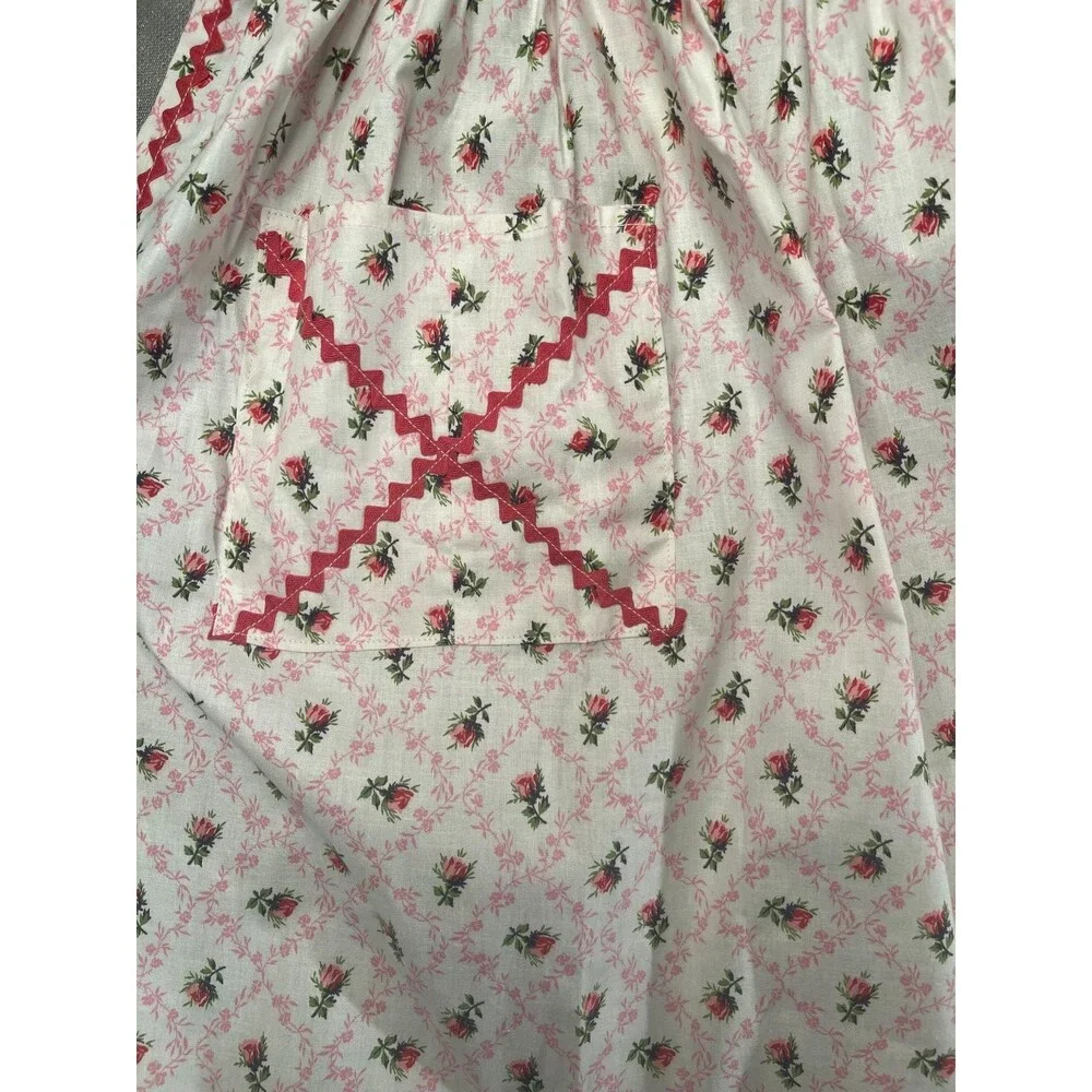Vintage 60s Pink Floral Apron 1960s Retro Spring Cute Kitchen Rockabilly Linens